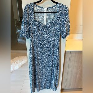 Woven prairie dress. Size medium